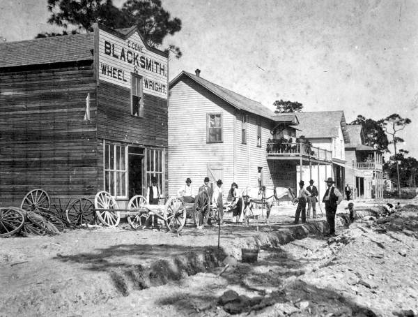 Early street scene, Miami, 1896; source: State Archives of Florida, Florida Memory