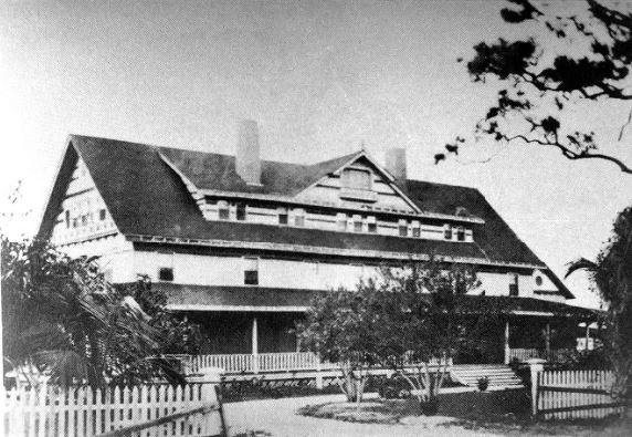 San Carlos Hotel at St. James City on Pine Island, 1895; source: Florida Gulf Coast University Library