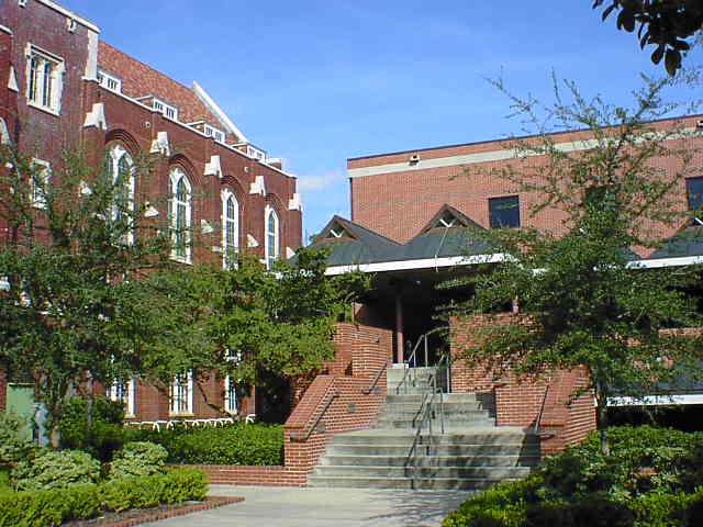 criser hall uf